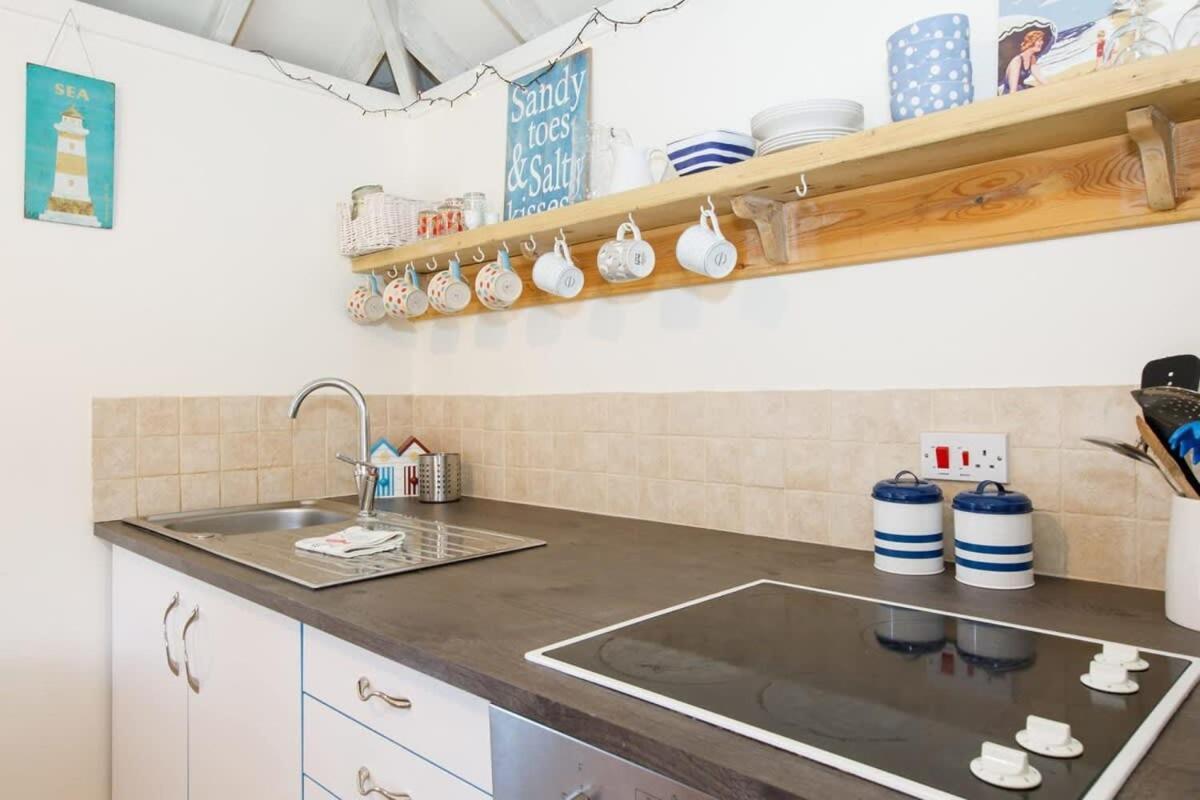 Cosy Self-contained Annexe In Selsey Holiday home *