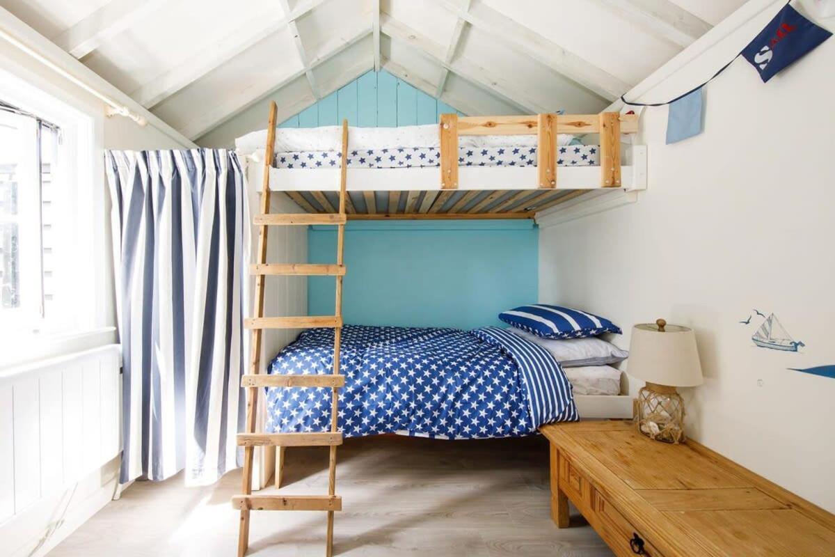 Cosy Self-contained Annexe In Selsey Holiday home *