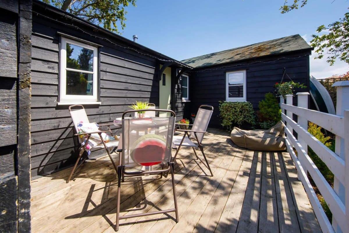 Cosy Self-contained Annexe In Selsey Holiday home *